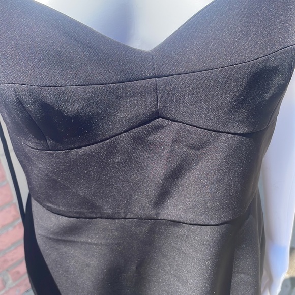Gianni Bini Black dropwaist halter string dress ruffle trim 8 NWT - Picture 5 of 9